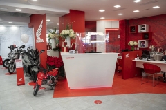 studio_archis_architetti_napoli_commerciale_concessionaria-honda_-1